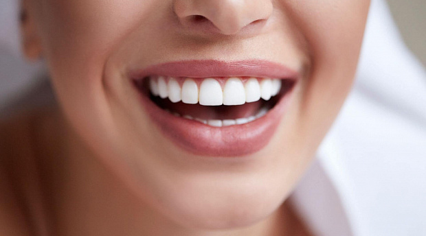 Стоматолог назвал причины дискомфорта в зубах