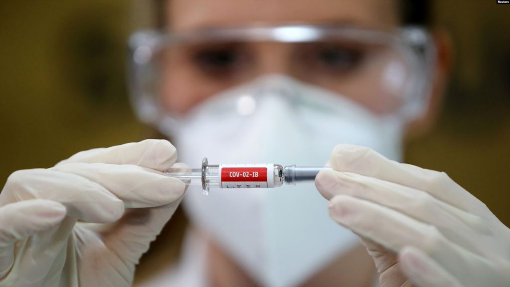 В Украину завтра прибудет новая партия вакцины Sinоvac