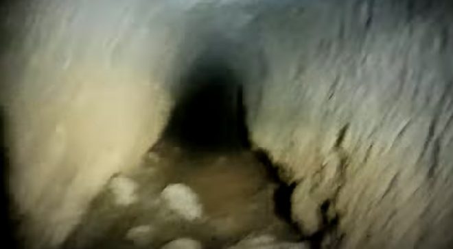 Туристы показали загадочную пещеру на Закарпатье