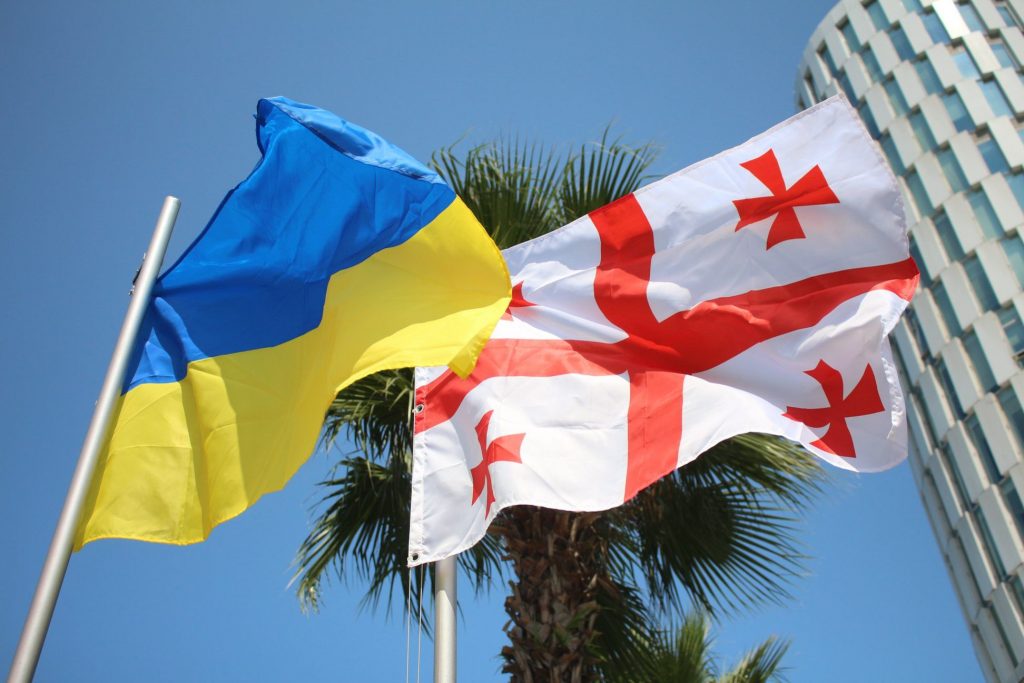 Грузия возвращает своего посла в Украину
