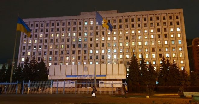 В Киевском облсовете едва не подрались два депутата