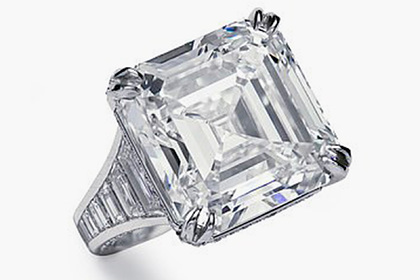 Кольцо с самым большим бриллиантом продали в Австралии