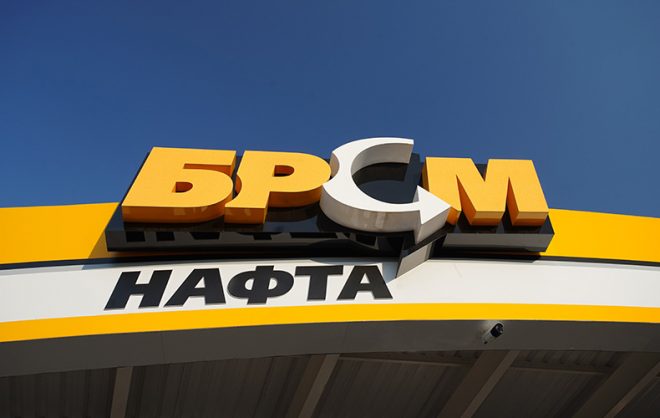 Сеть АЗС «БРСМ-Нафта» увеличила импорт лакокрасочных растворителей из РФ и Беларуси , которые используют для повышения октанового числа бензина, – «А-95»