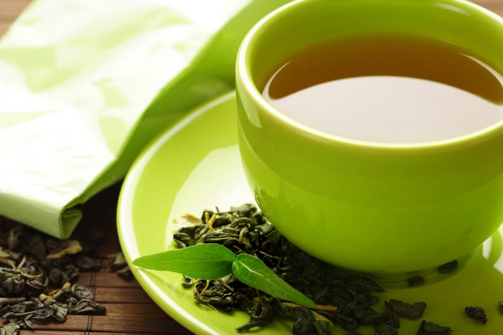 Диетолог назвали минусы зеленого чая