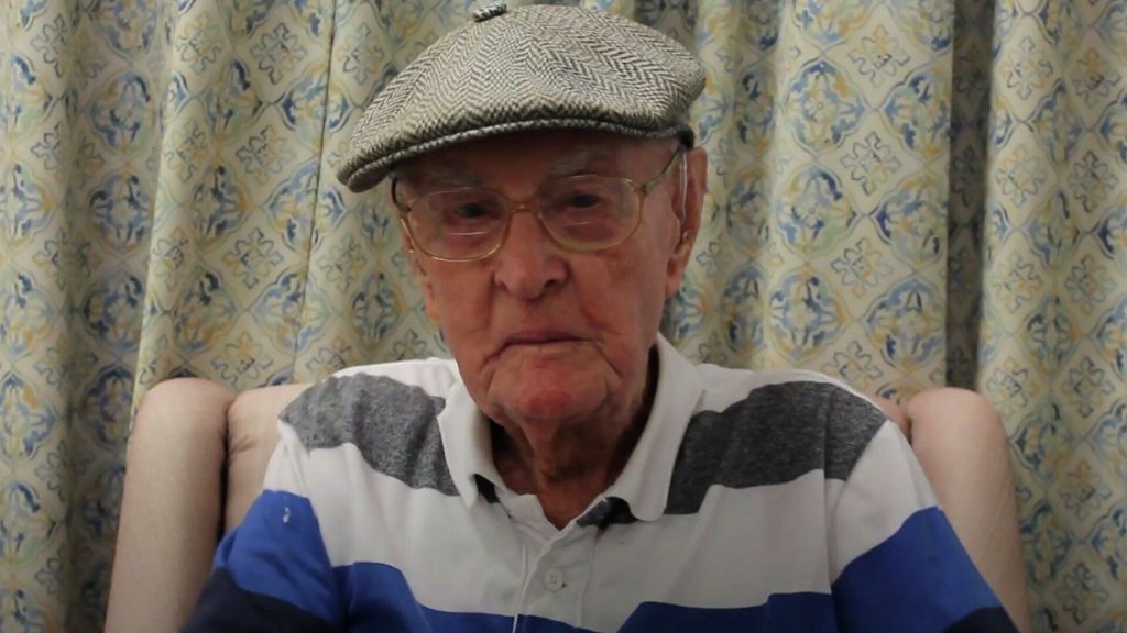 111-летний австралиец назвал неожиданный продукт долголетия