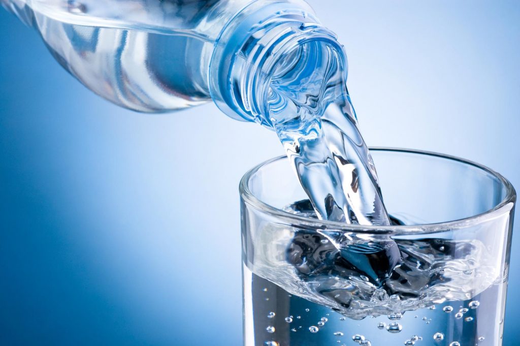 В Запорожской области мужчина выпил химикаты вместо воды