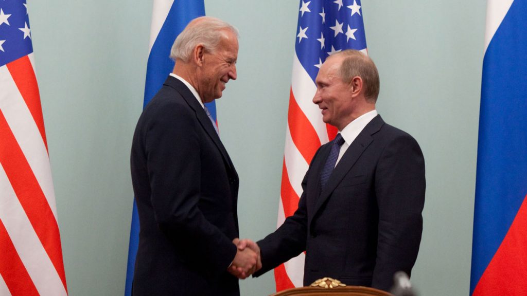 В Кремле назвали дату встречи Путина и Байдена