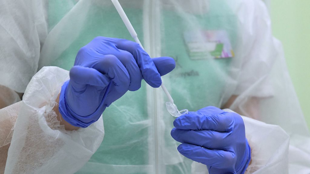 В Украине за сутки подтвердили 479 новых случаев коронавируса