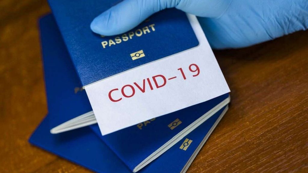 COVID-сертификаты могут стать поводом для коррупции &#8212; аналитик