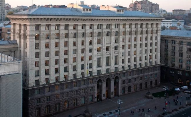 Р. Бизяев: «На Банковой постараются смоделировать досрочные выборы мэра Киева»