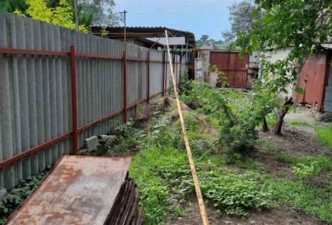 В Мелитополе стена дома упала на газопровод (ФОТО)
