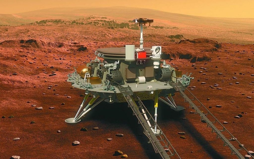 Китайский марсоход прислал снимки Марса (ВИДЕО)