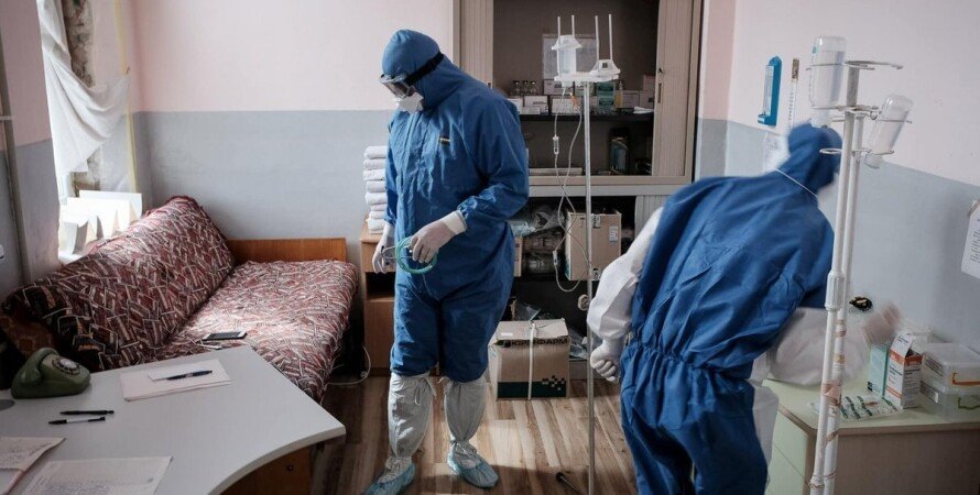 В  Украине четвертой волны коронавируса не будет – медик
