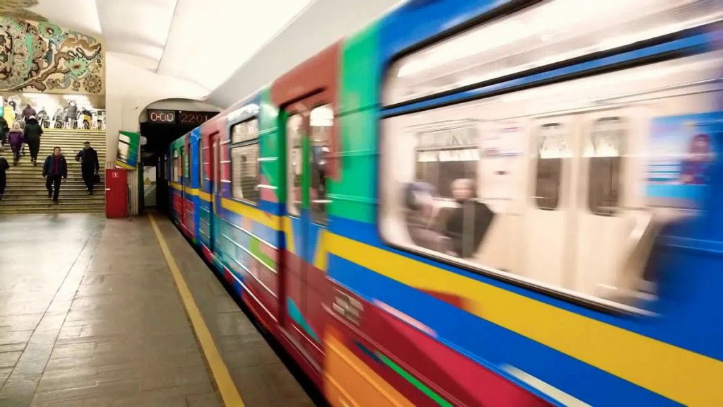 В Киевском метрополитене объяснили кашель диктора (ВИДЕО)