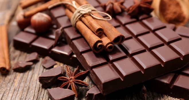 Врачи назвали минусы шоколадной «диеты»