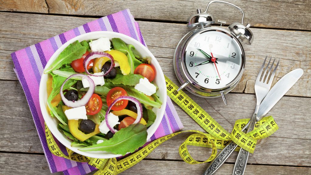 Как правильно применять интервальное голодание: совет диетологов