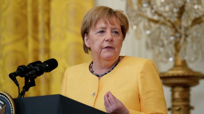 Меркель прокомментировала договор с США по СП-2 
