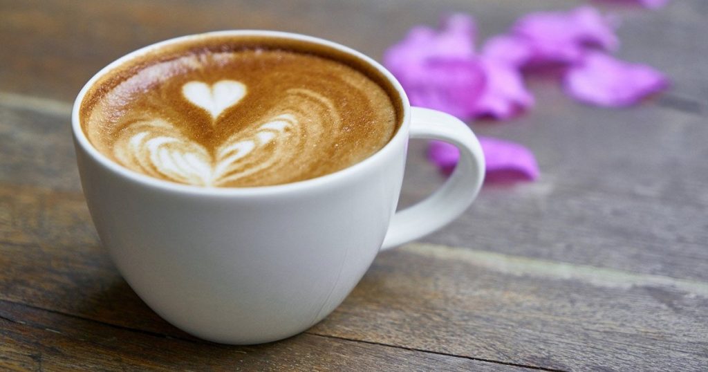 Эксперты рассказали о влиянии кофе на окружность талии