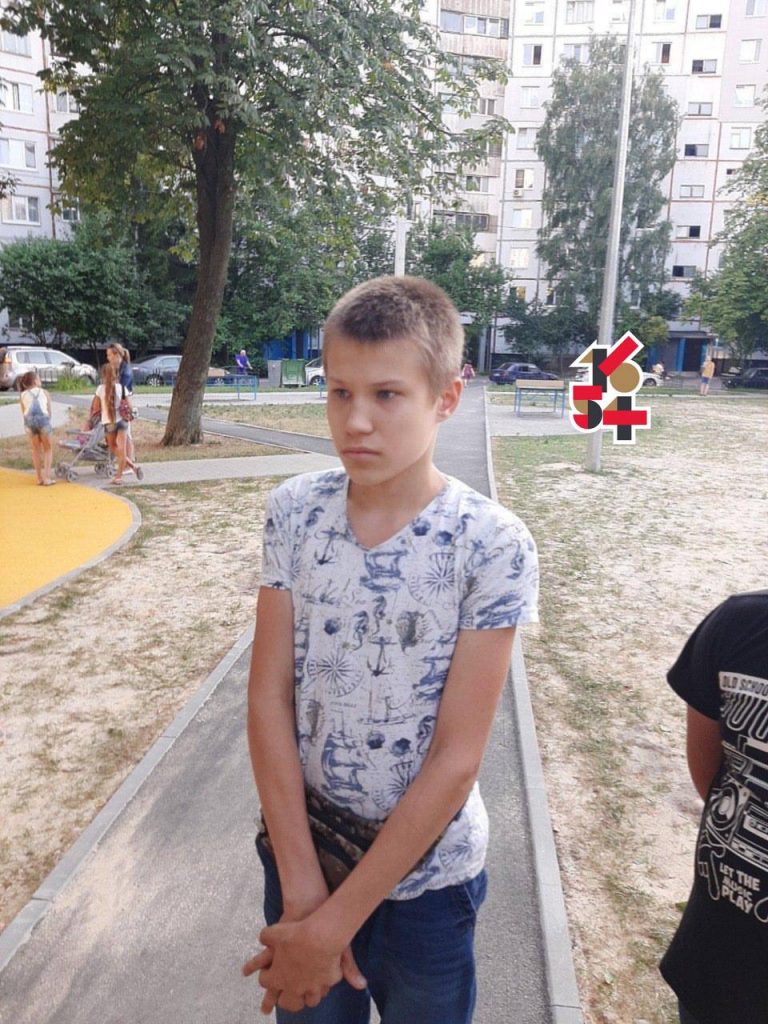Харьковский школьник устроил стрельбу на детской площадке (ФОТО)