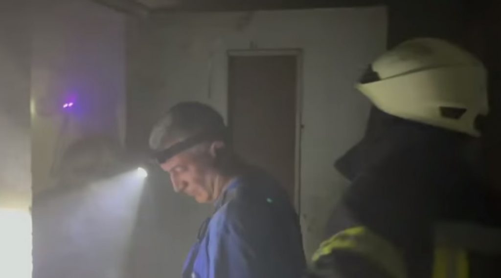 На Ветряных Горах в Киеве в доме горел лифт (ВИДЕО)