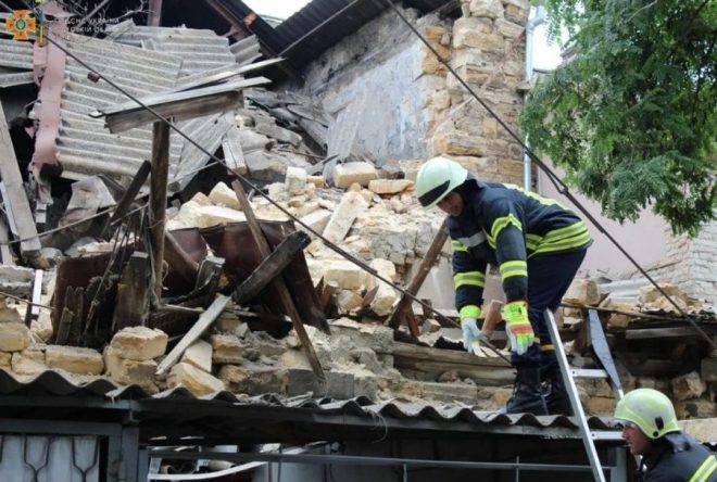 В Одессе обрушилось двухэтажное здание (ФОТО, ВИДЕО)