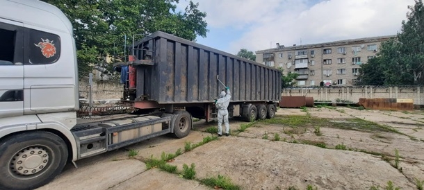 В херсонском порту заметили грузовик с радиоактивным металлолом (ФОТО)