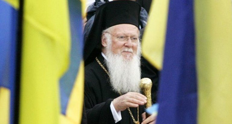 Общественная ситуация, вопросы безопасности и авторитет духовного лидера православных христиан