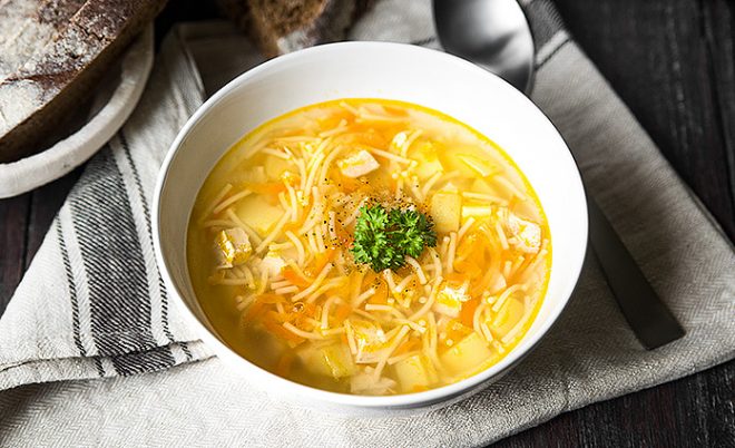 Куриный суп может вызвать ожирение &#8212; ученые