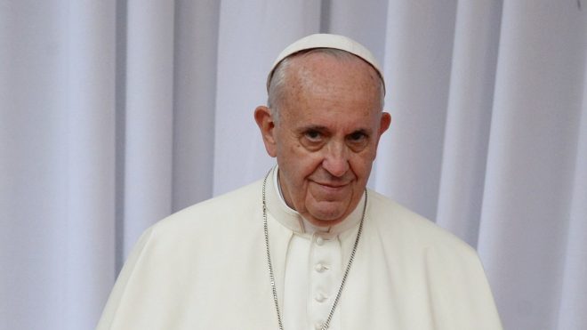 Папа Римский может отречься от Святого престола – СМИ