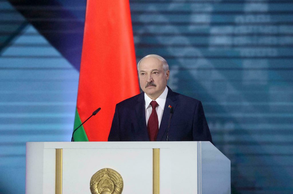 Лукашенко высказался об экономических отношениях с Украиной