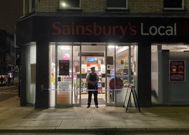 В Лондоне закрыли супермаркеты: злоумышленник отравил продукты