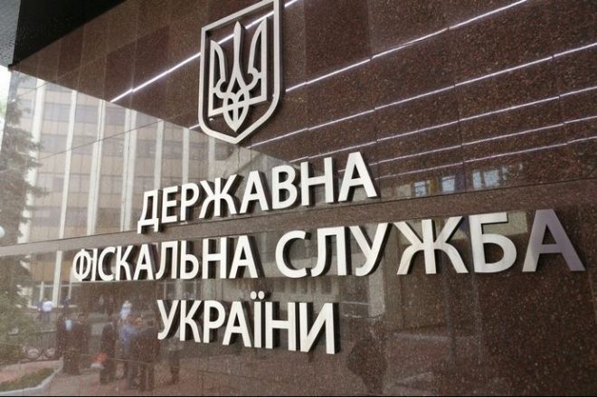 В Киеве ГФС разоблачила чиновников на отмывании денег по обустройству уличного освещения