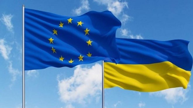 Украина должна унифицировать законодательство для вступления в ЕС &#8212; политолог