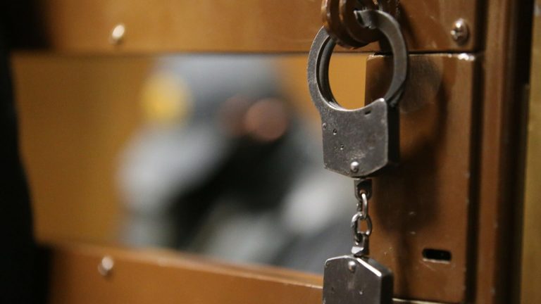 В Одессе сотрудник охранной компании получил условный срок за убийство человека    