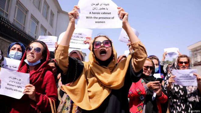 В Кабуле женщины снова вышли на протест (ВИДЕО) 