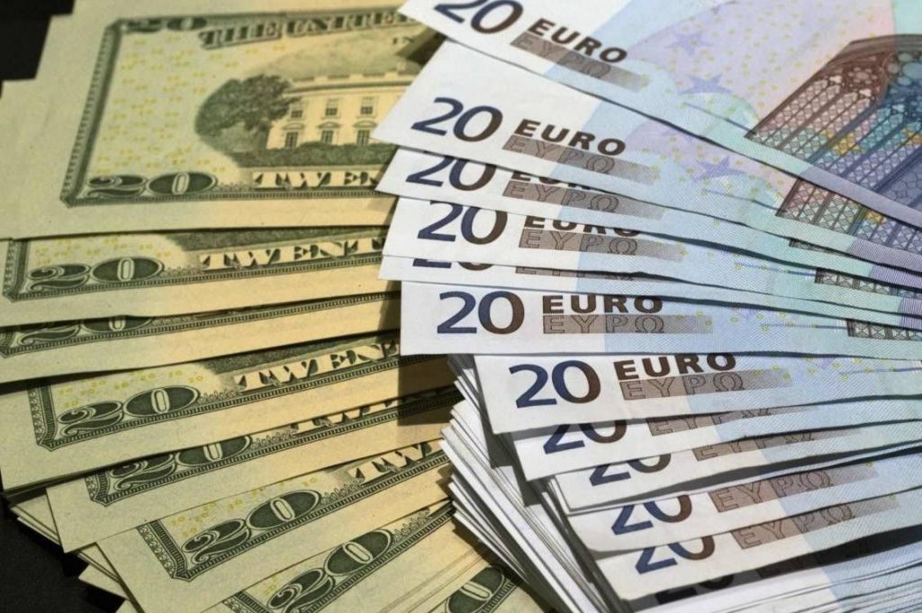 Курс валют НБУ: Евро дорожает