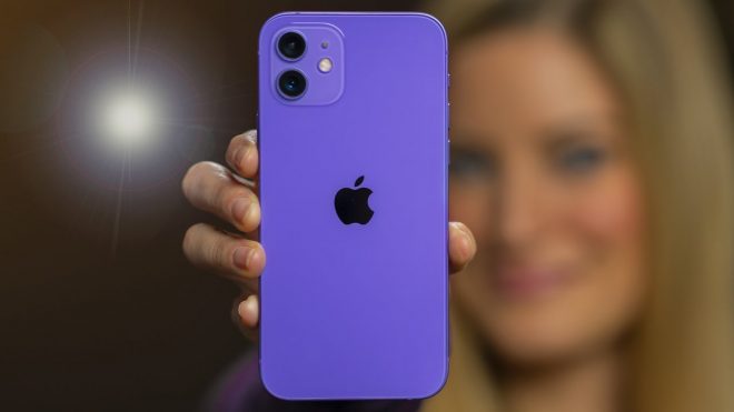 В Apple временно отказались от идеи проверки iPhone
