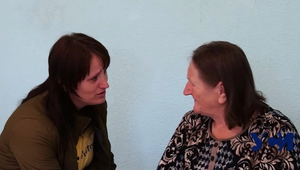 В Одессе женщина нашла мать, которую 21 год считали пропавшей без вести (ВИДЕО)