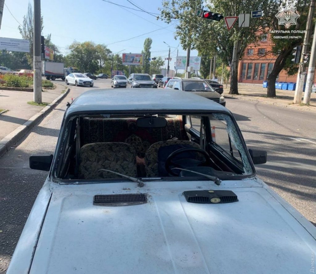 В Одессе ВАЗ сбил на «зебре» пешехода: мужчина в больнице (ФОТО)