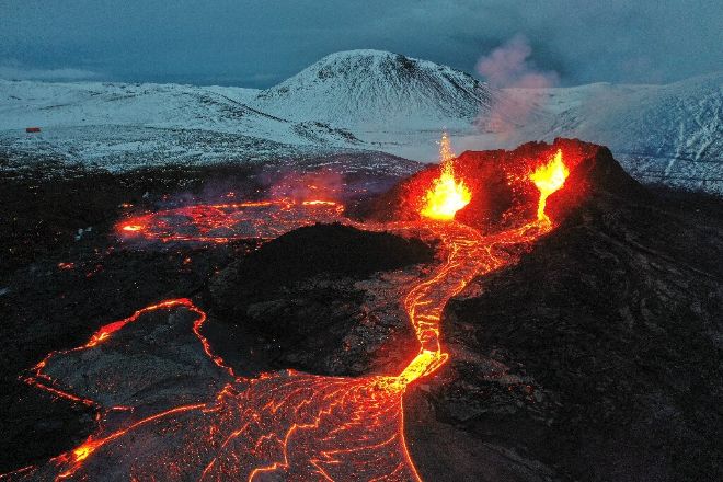 Извержение вулкана в Исландии признано самым долгим за полвека