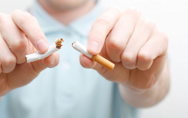 Ученые: можно бросить курить с помощью специальной диеты