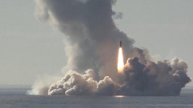 Северная Корея осуществила пуск ракет в сторону Японского моря