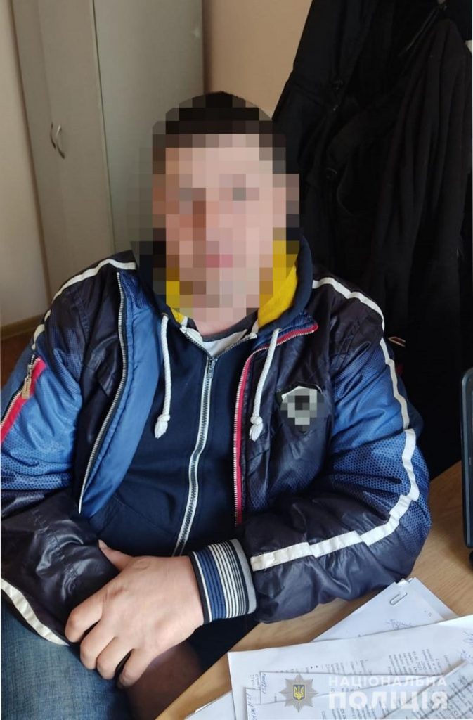 На столичной Оболони задержали серийного грабителя подростков (ФОТО)