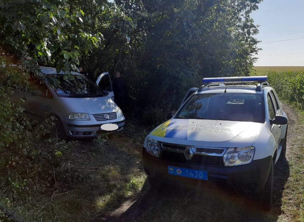 Полиция задержала группу черных лесорубов (ФОТО)