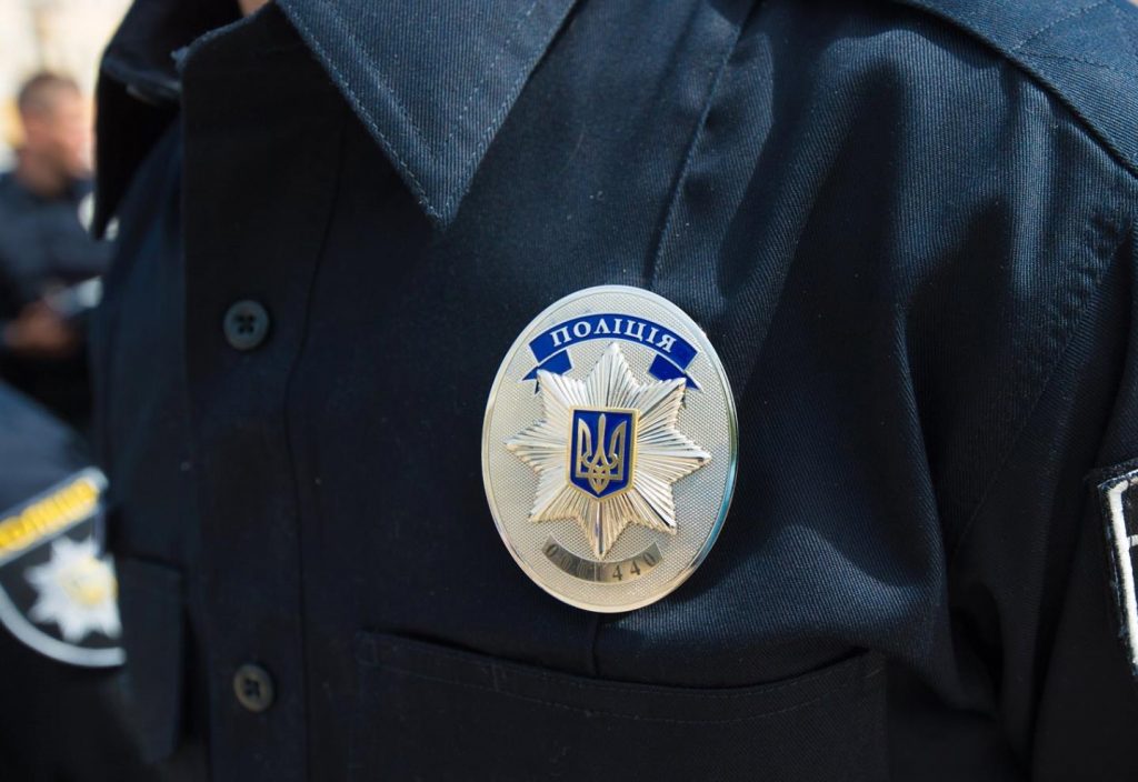 Убийство полицейского в Чернигове: СМИ узнали о личностях фигурантов