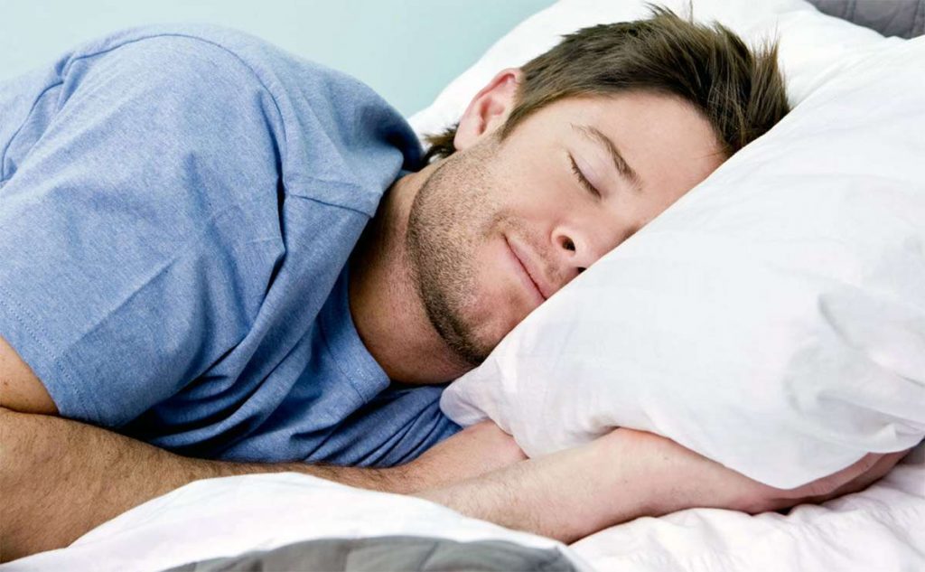 Специалисты назвали лучшее время для пробуждения и отхода ко сну