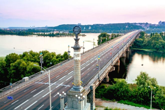 Ремонт мостов в Киеве стоит сотни миллиардов гривен – эксперт