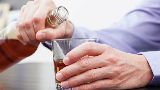 Даже умеренное употребление алкоголя увеличивает риск инсульта &#8212; ученые