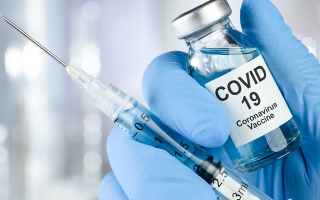 В Украине за сутки вакцинировали против коронавируса 123 230 человек
