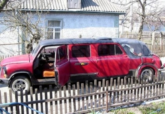 В Кировоградской области мужчина построил лимузин из Запорожца (ФОТО)